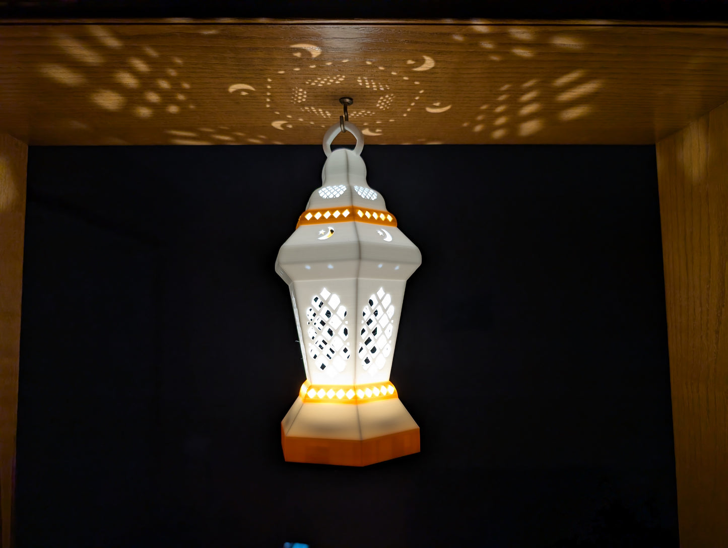 Elegant LED Fanous Lantern